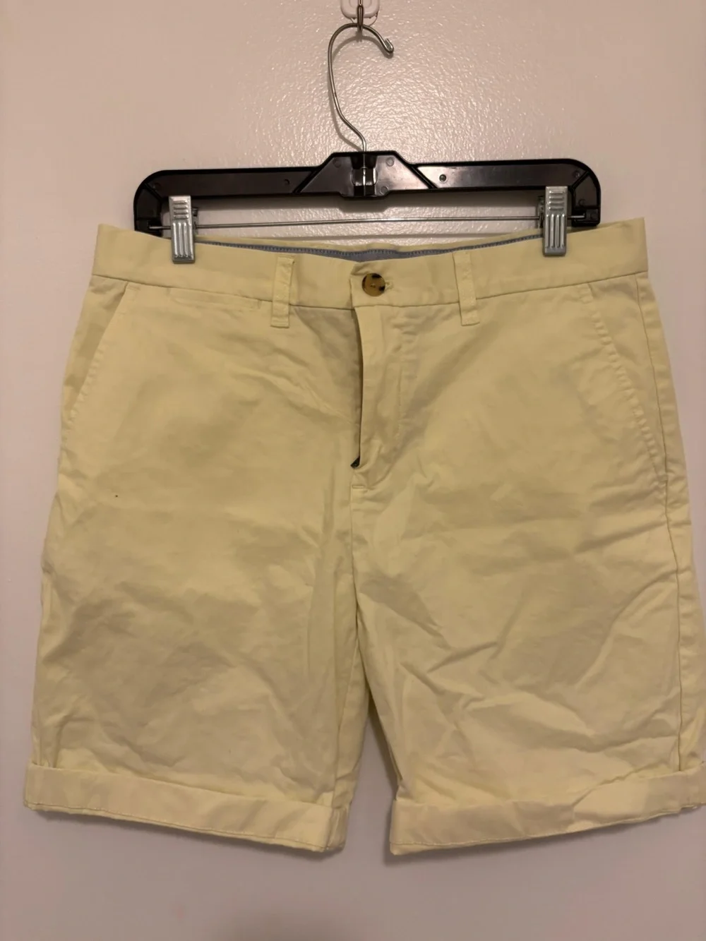 Tommy Hilfiger Pale Yellow Flat Front Men’s Shorts